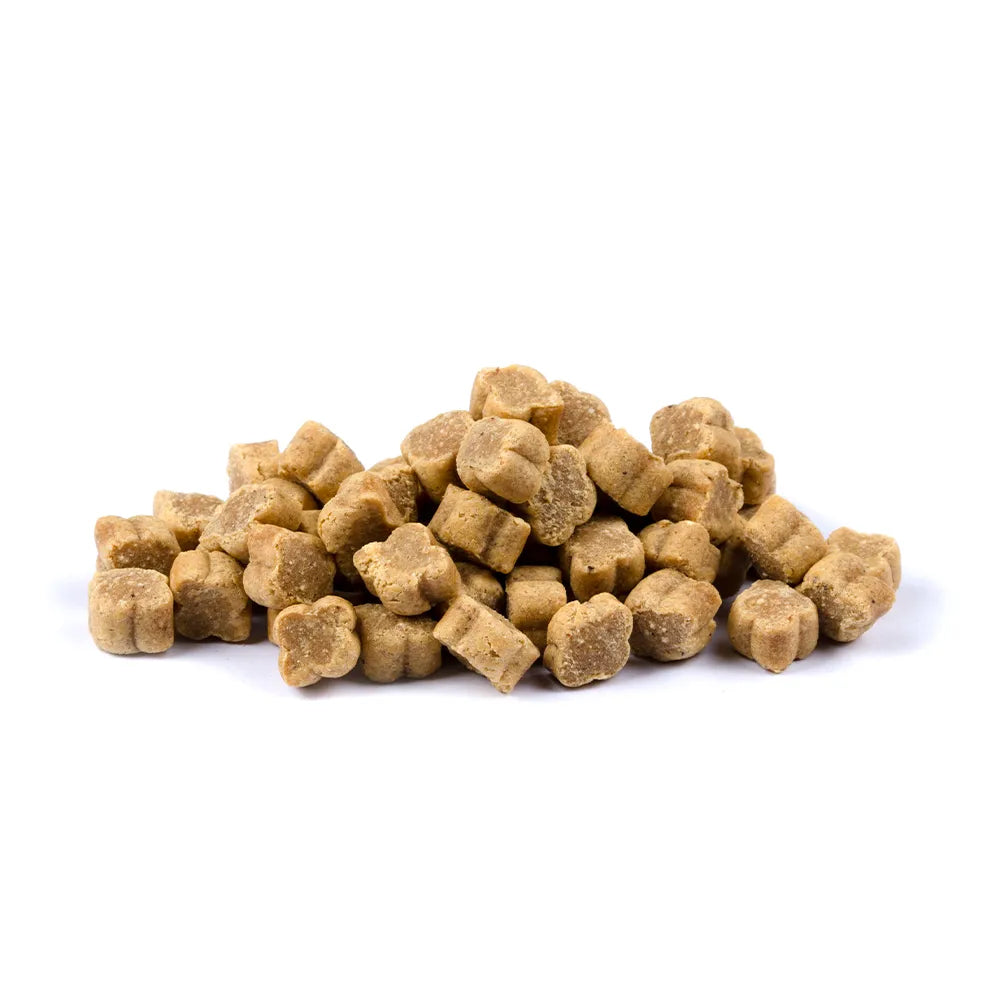 Bild von mehreren Snacks des Produktes: Brit Hund Premium Soft Training Snack für Hunde mittelgroßer Rassen M - Chicken Huhn