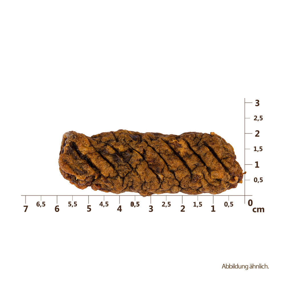Bild von der Größe vom Snack des Produktes: Carnilove Premium Luftgetrockneter Fleischriegel Snack Meat Jerky Chicken Wild Boar Bar Huhn Wildschwein